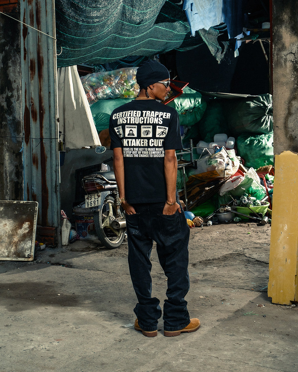 CERTIFIED TRAPPER T-SHIRT BLACK