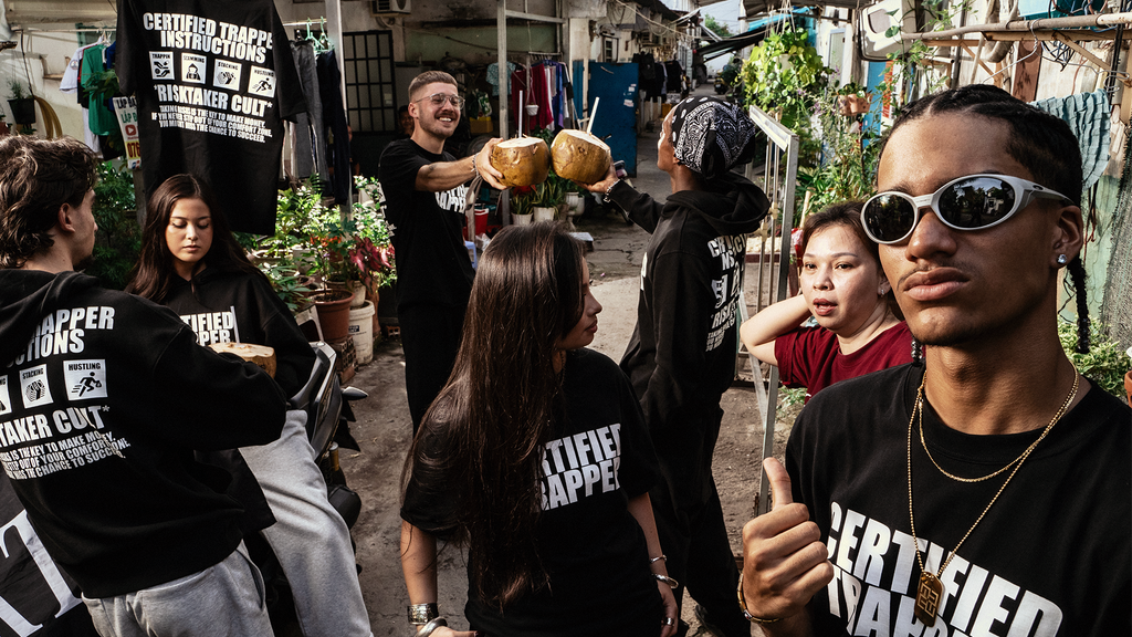 CERTIFIED TRAPPER HOODIE